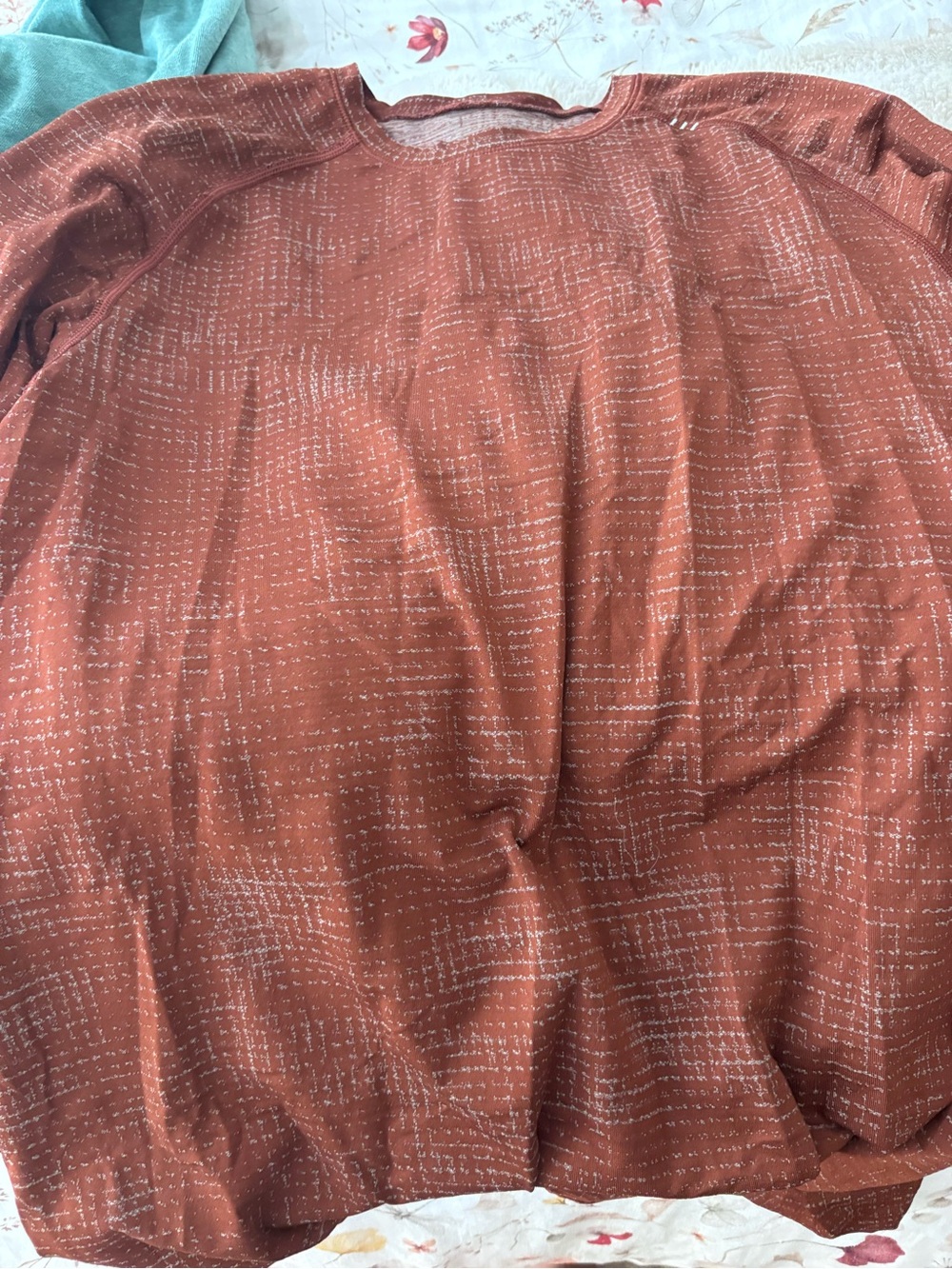 lululemon athletica Long Sleeve Tee in Rust with White Speckle